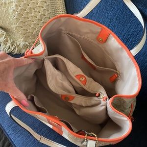 COACH AUTHENTIC SUMMER TOTE!